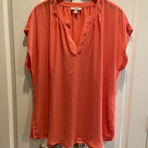 Roz & ALI Short Sleeve Coral Top 2X